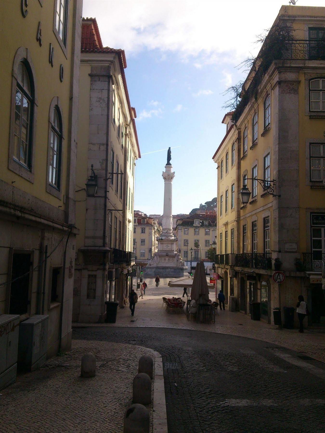 Pensao Estacao Central Lisbon Bagian luar foto